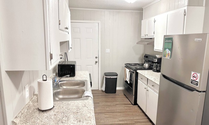 Starkville Apartment | NEW! Charming 2-bed home close to MSU
