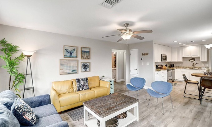 Rockport House | New! Charming and eclectic 2 bedroom, 1 bath, 5 minutes to Rockport Beach!