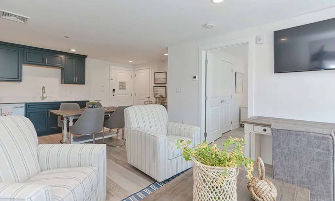 Plymouth Cultural District Condo | New Downtown Plymouth Harbor Condo