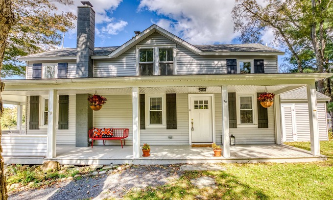 Canaan House | NEW! Family-Friendly Berkshire Farmhouse - Pond, Firepit & Woodburning Stove!