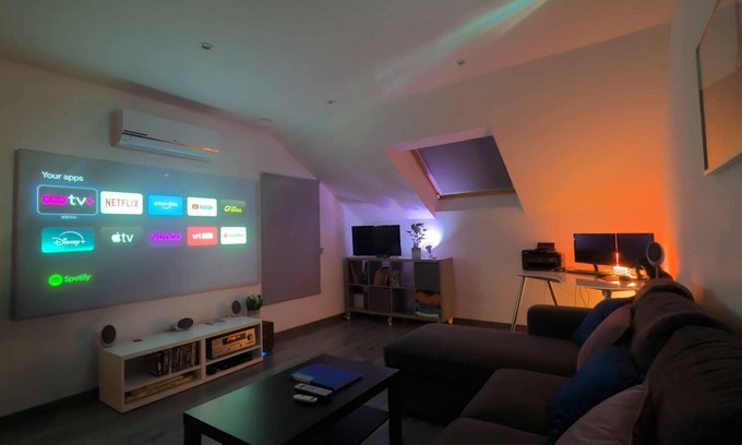 Sclayn Apartment | NEW | Home Cinéma & Vidéoprojecteur | Clim | E42