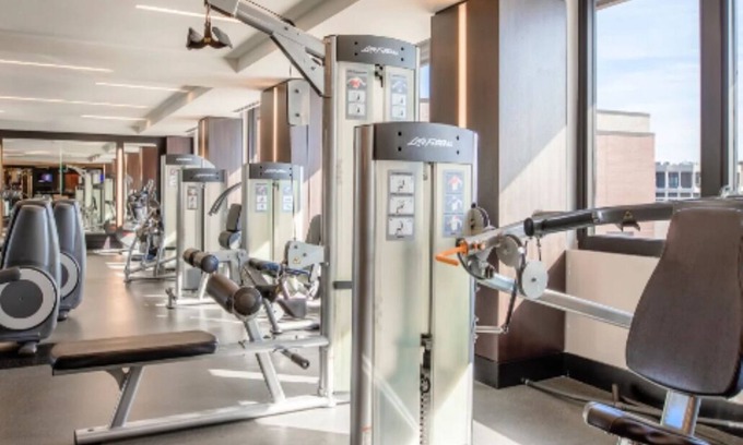 Rosslyn Apartment | NEW Listing 1-bedroom apartment in Rosslyn Arlington, VA area near metro