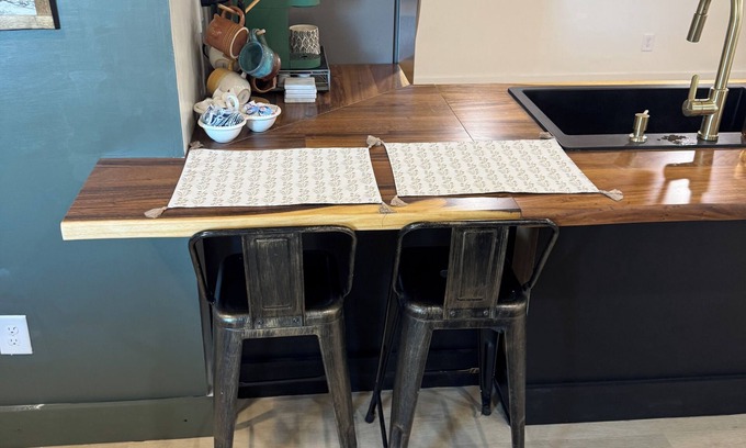 Royal Pines Apartment | New Listing-Cozy Mountain Escape w/ Mountain View