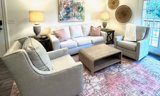 Oxford Condo | New Listing - The Deuce at The Bluff West