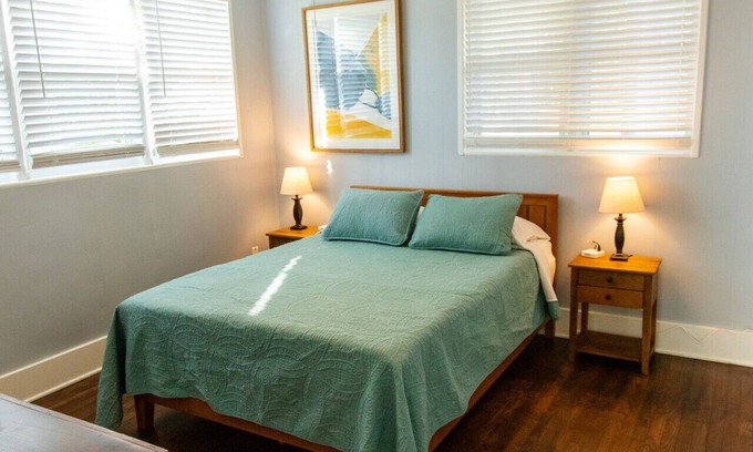 Jacksonville Beach House | NEW Listing! In the Heart of Jax Beach