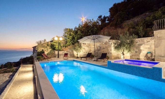 Celina Villa | NEW! Lovely Villa With Heated Pool and Sea View