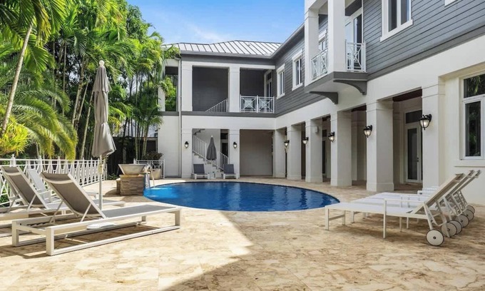 Plantation House | New Luxe Mansion by The Glam Homes