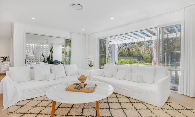 Bogangar House | New Luxury Cabarita Mansion