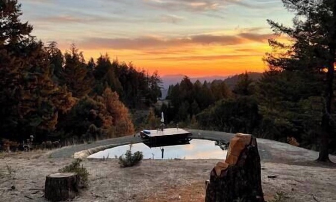 Los Gatos Other | NEW! May’s log cabin luxury studio farm stay.