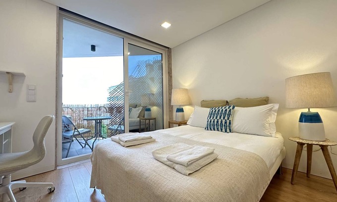 Penha de Franca Apartment | ✨NEW! Modern Flat in City Center with Sunny Balcony | Comfortable for Long Stays