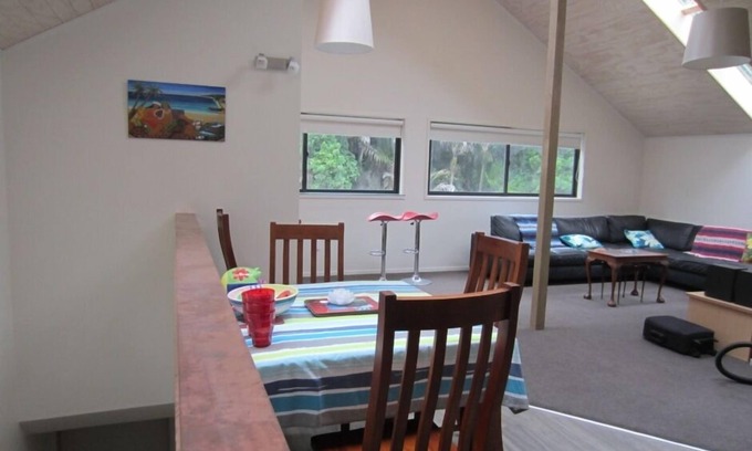 Muriwai Apartment | New Modern Muriwai Studio