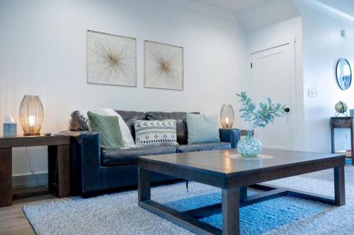 Sevierville Apartment | New Modern Style Townhome