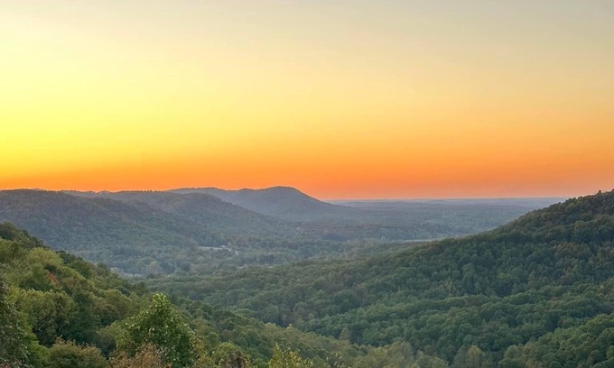 Stanton Cabin | New! Mountain Top A-Frame cabin, The Triangles-Gorgeous View, Hot Tub!