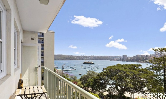 Manly Apartment | NEW! One-bedroom unit in Manly with Harbour views!