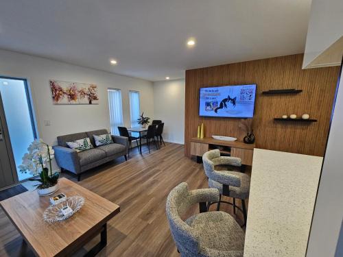 Pakuranga Heights Apartment | New spacious townhouse