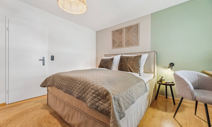 Bayreuth Apartment | New! Stylish apartment close to the center*Coffee bar*Workplace*Parking space*Balcony