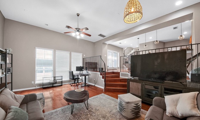 Shady Acres House | NEW! Stylish Houston Heights House