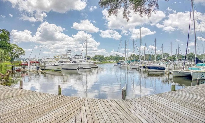 South Pensacola Apartment | NEW-The Bayou Bungalow in Downtown Pensacola. Come join us on the Bayou!