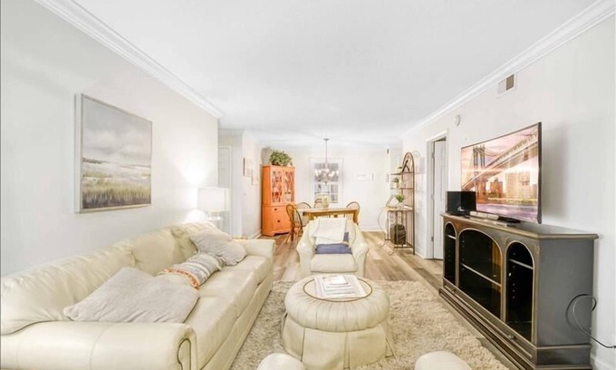 Saint Simons Heights Condo | New to vacation rentals.2-bedroom ground floor-complex has pool/tennis.