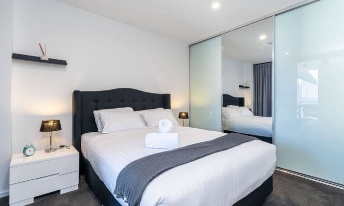 City East Apartment | New to VRBO: Park Avenue Apt in the Heart of the City