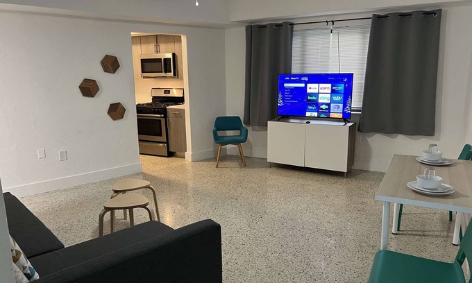 The Roads Condo | ✨New Two Bedroom plus Free Parking