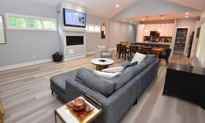 Harters Heights House | Newer Home Just Blocks From Notre Dame (1024)