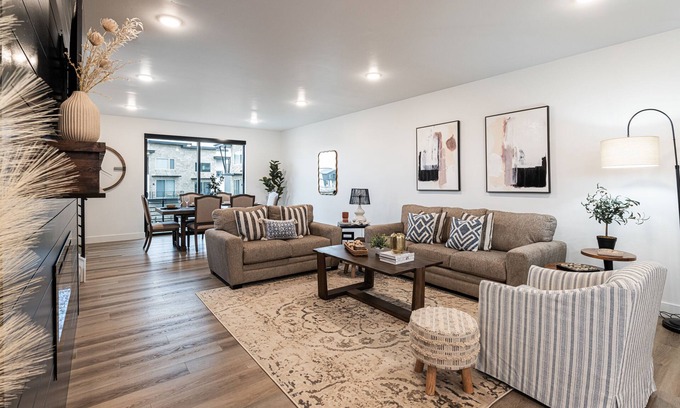 Park City House | Newly Built Luxury Townhome! Park City Silver Creek 1124