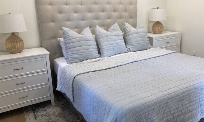 Carmel Valley Condo | Newly Remodeled Condo with Pool/Hot Tub