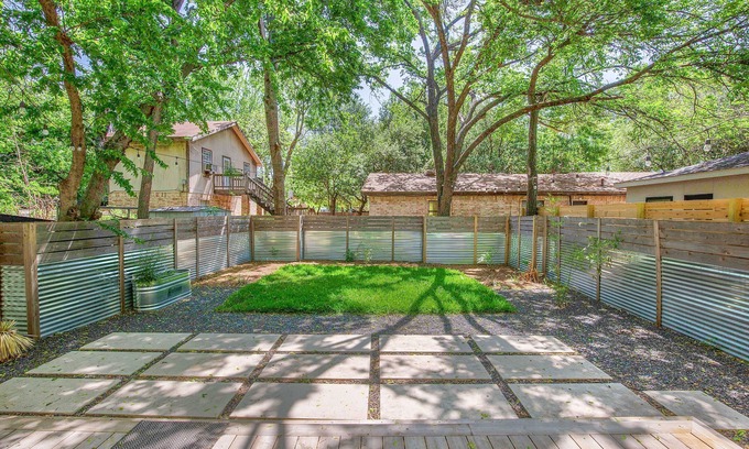 Austin House | Newly renovated Austin Downtown house!