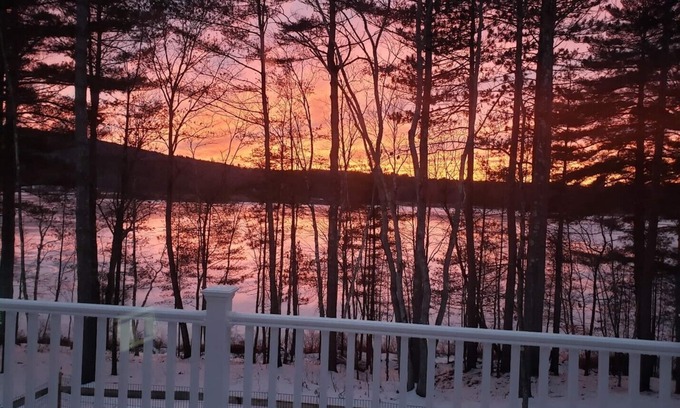 Newfield House | Newly renovated Dog-friendly Lakefront Getaway with Fenced in back yard