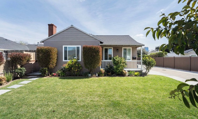 Harbor House | Newly renovated, modern 4-bedroom with Home Office & W/D next to Heartwell Park
