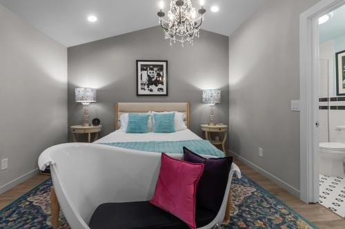 Williams Bay Apartment | Newly Renovated The American Hotel Breakfast at Tiffany's Suite