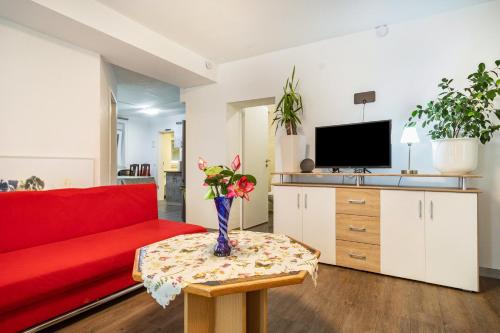 Neukirch Apartment | Nguyen und Le