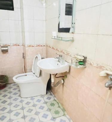 Tay Ho House | Nhà nghỉ Vườn Đào
