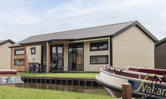 Zuideinde Ski Chalet | Nice and cosy chalet with ac and sloop