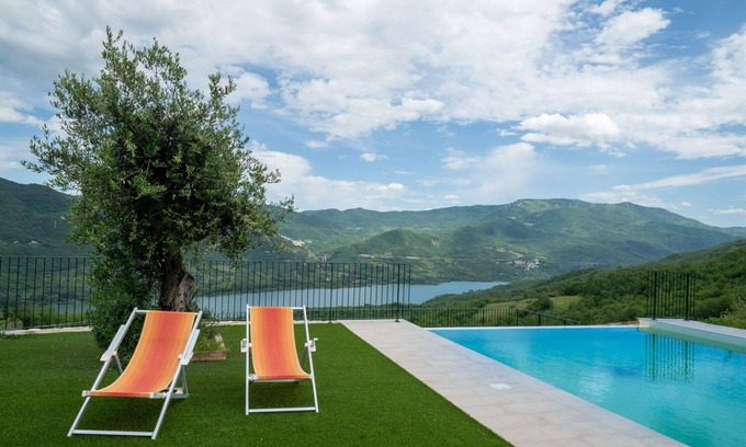 Villa Santa Maria Apartment | Nice apartment for 4 people with A/C, WIFI, pool, TV, balcony and pets allowed