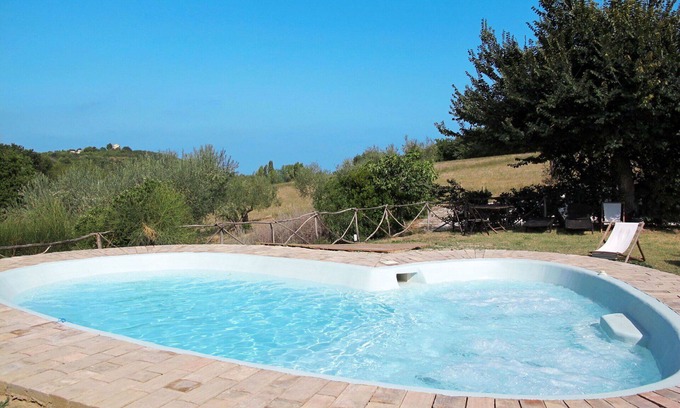 Granarola Apartment | Nice apartment for 2 guests with A/C, pool, WIFI, TV, patio, pets allowed and panoramic view