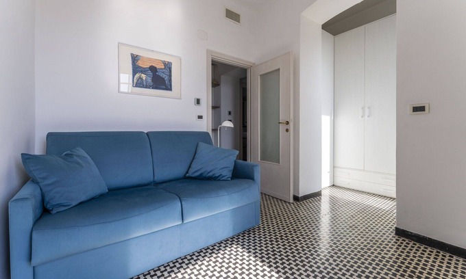 Pontedecimo Apartment | Nice apartment for 4 people with WIFI, A/C, TV, balcony and panoramic view, close to Portofino