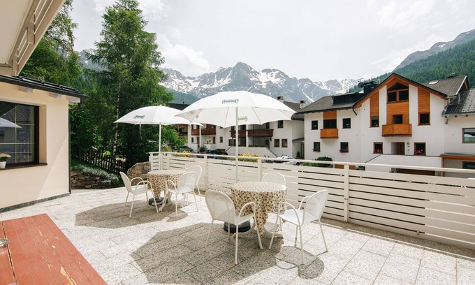 Solda Apartment | Nice apartment for 5 people with WIFI, TV, terrace, pets allowed and panoramic view