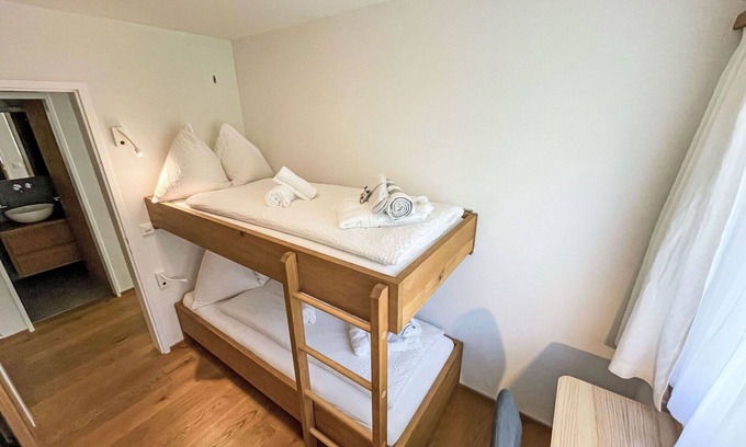 Falera Apartment | Nice apartment for 6 people with pool, WIFI, TV, balcony and panoramic view