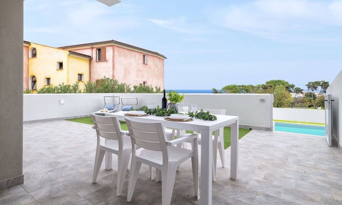 La Muddizza Apartment | Nice apartment for 6 guests with A/C, WIFI, pool, TV, patio and pets allowed