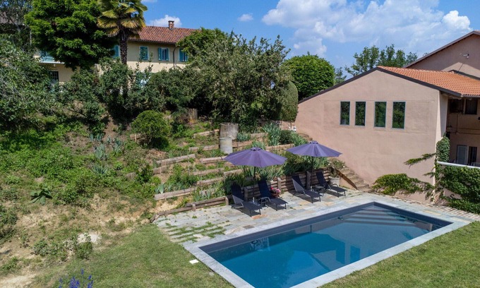 Cortazzone House | Nice apartment in villa for 3 people with pool, terrace and pets allowed