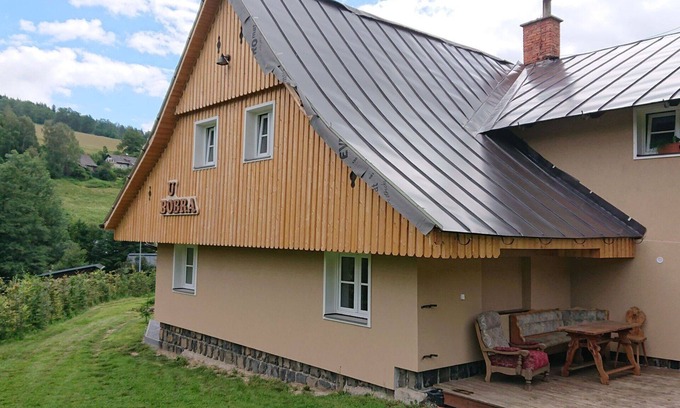 Rokytnice nad Jizerou Villa | Nice apartment in villa for 24 guests with WIFI, TV, patio, pets allowed and panoramic view