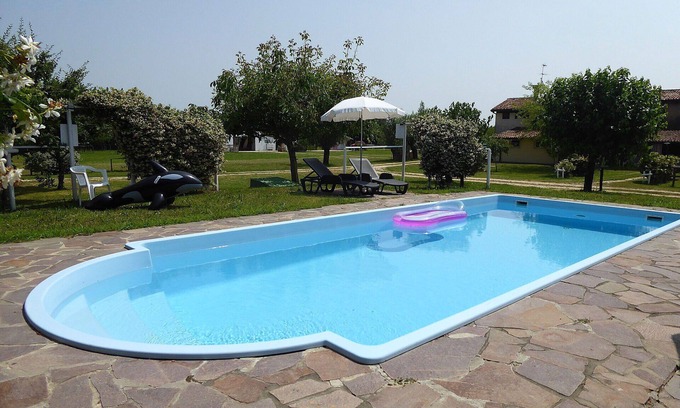Silea House | Nice apartment in villa for 6 people with WIFI, pool, A/C, TV, terrace and pets allowed