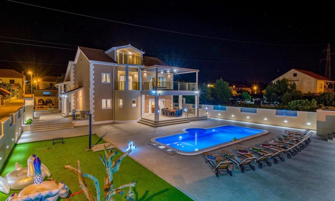 Sibenik House | Nice home in Dubrava kod Sibenika