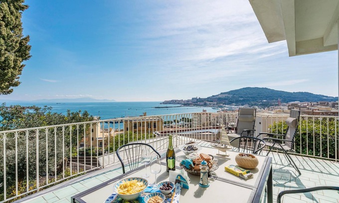 Gaeta House | Nice home in Gaeta with kitchen