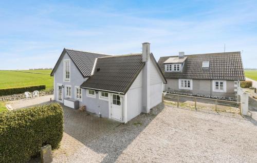 Grenaa House | Nice Home In Grenaa With Wifi
