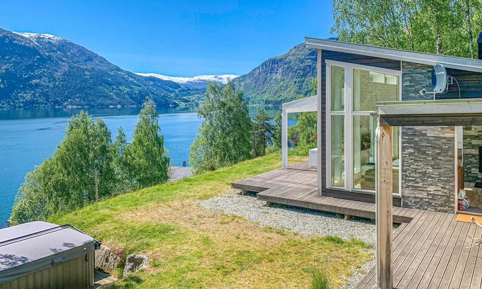 Luster House | Nice home in Ornes with house sea view