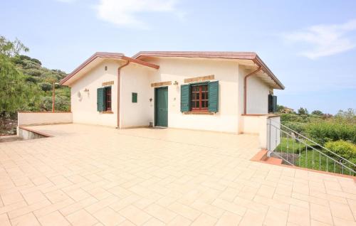 Perdifumo House | Nice Home In Perdifumo