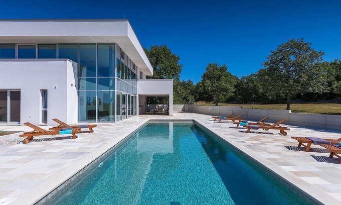 Rovinjsko Selo House | Nice home in Rovinj with sauna